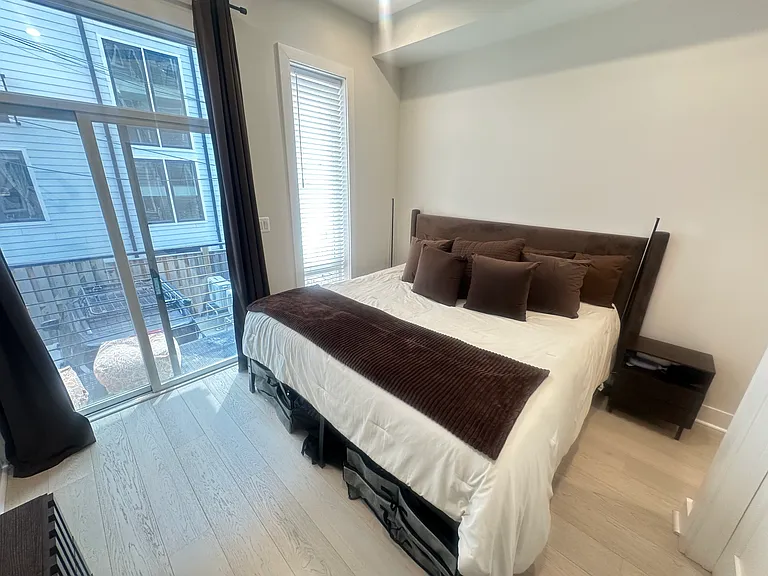 5507 7th St NW #2 — Photo 33