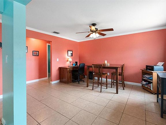 5th image of 6250 5TH AVENUE S