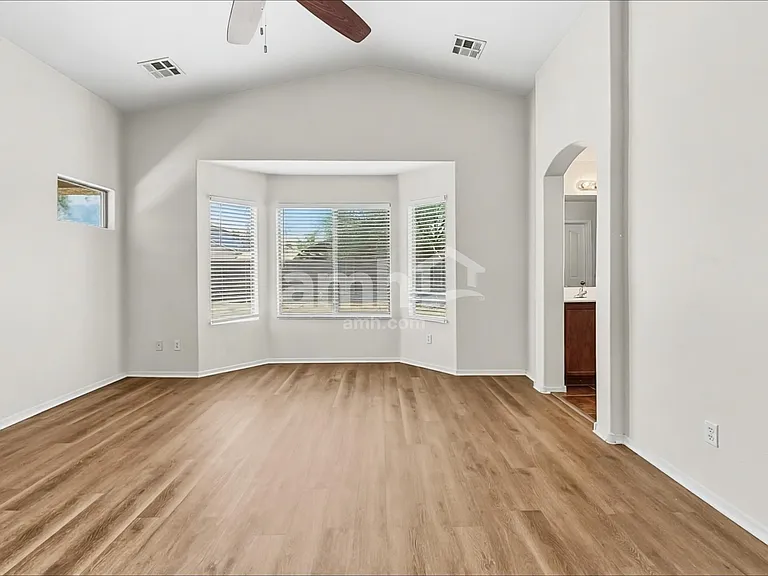 7119 W Fawn Dr — Photo 9