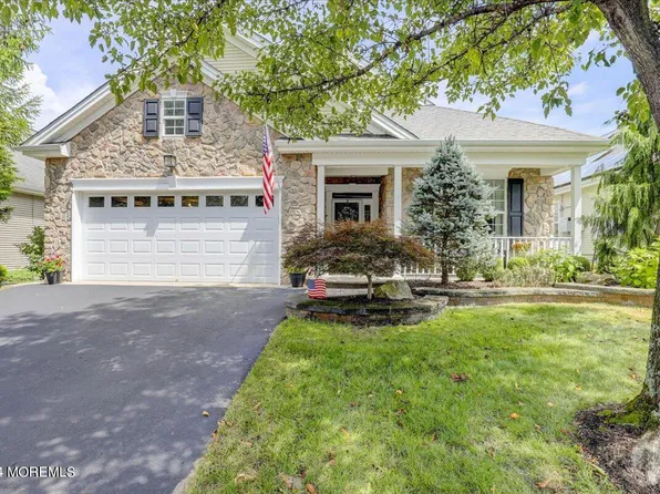 21 Moss Lane, Jackson, NJ 08527