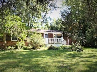 10532 Creek Rd, Forestville, NY 14062