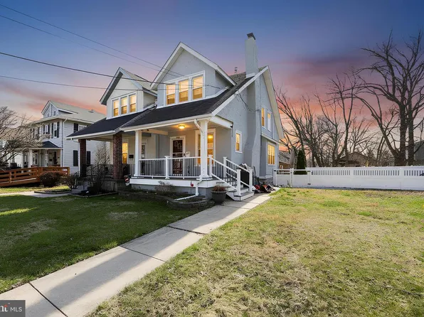 1712 Orchard Ave, Folsom, PA 19033