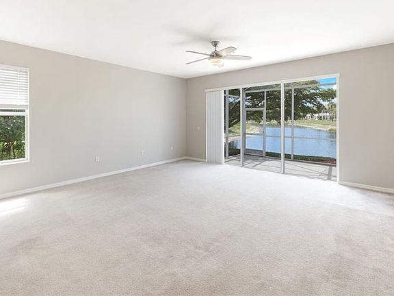 2nd image of 1088 Oxford Ln #48