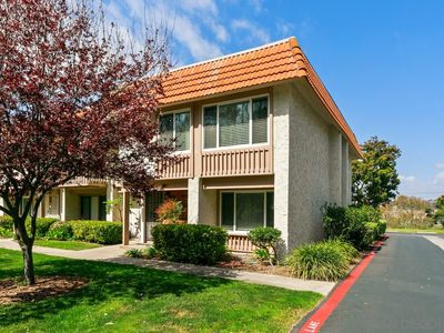 2915 Via Libertad, Carlsbad, CA, 92010