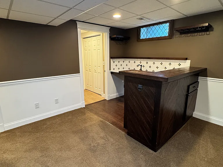5201 Brighton Ln — Photo 13