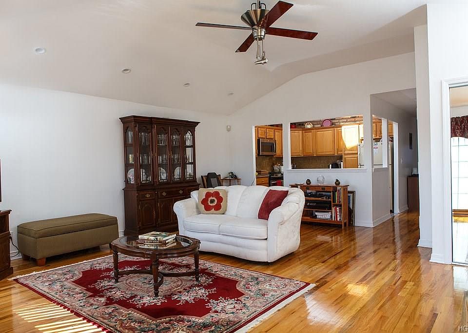1st image of 8711 Bedell Ln #904
