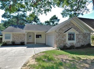 910 Manchester Dr, Conroe, TX 77304