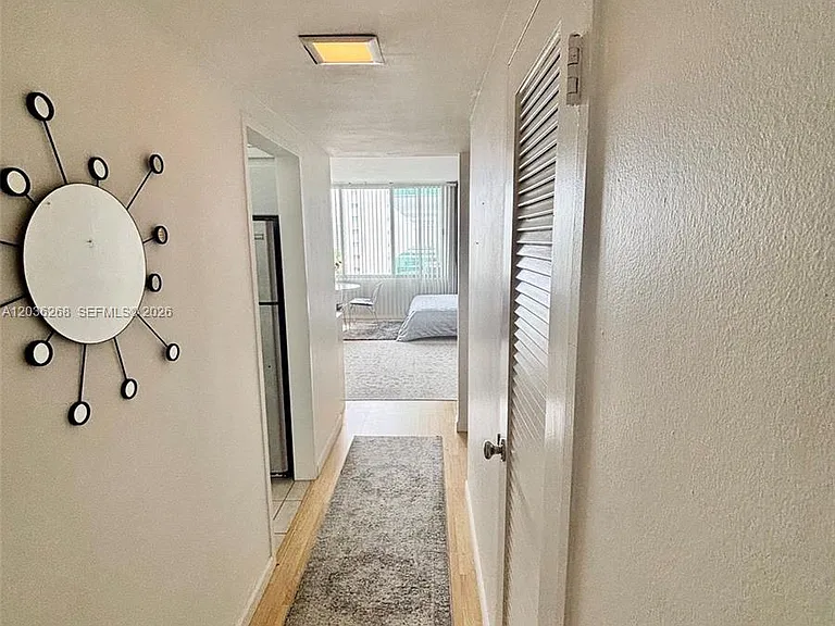 1000 West Ave #822 — Photo 3