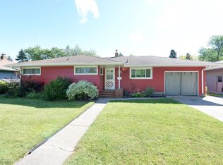 1908 6th St S, Moorhead, MN 56560