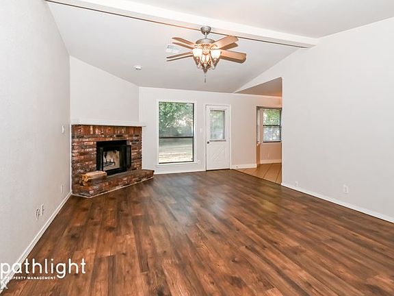 4th image of 8100 E Lansing Ave