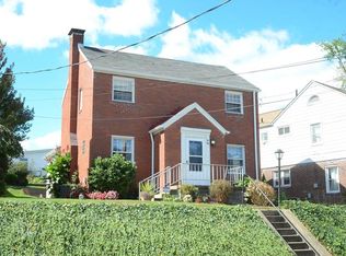 1826 Devonshire Rd, Coraopolis, PA 15108
