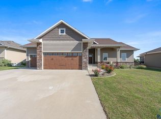 2700 E Palmer St, Brandon, SD 57005