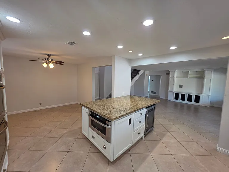 4082 Salacia Dr — Photo 6