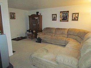 4th image of 7216 N Rogers Ave #B