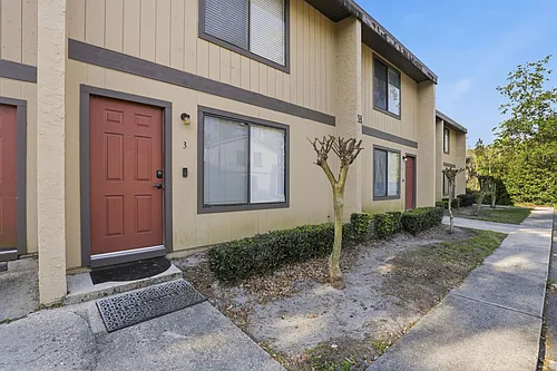 2300 SW 43rd St Photo 1 2300 SW 43rd St Photo 1