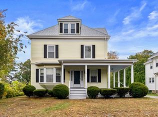 17 Maple St, Braintree, MA 02184