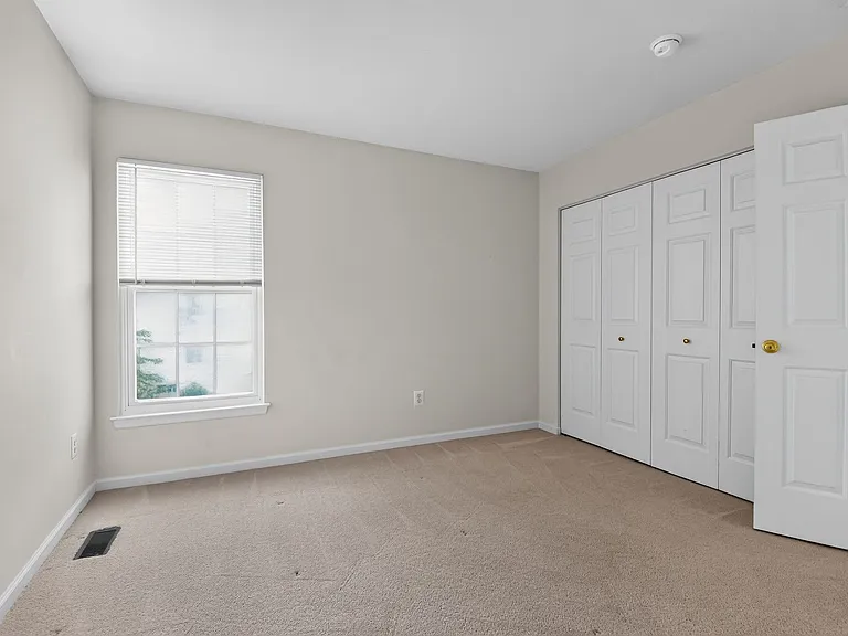 15509 Marsh Overlook Dr — Photo 23