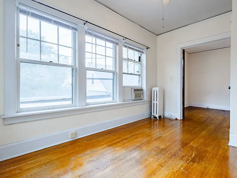 3205 Poppleton Ave — Photo 9