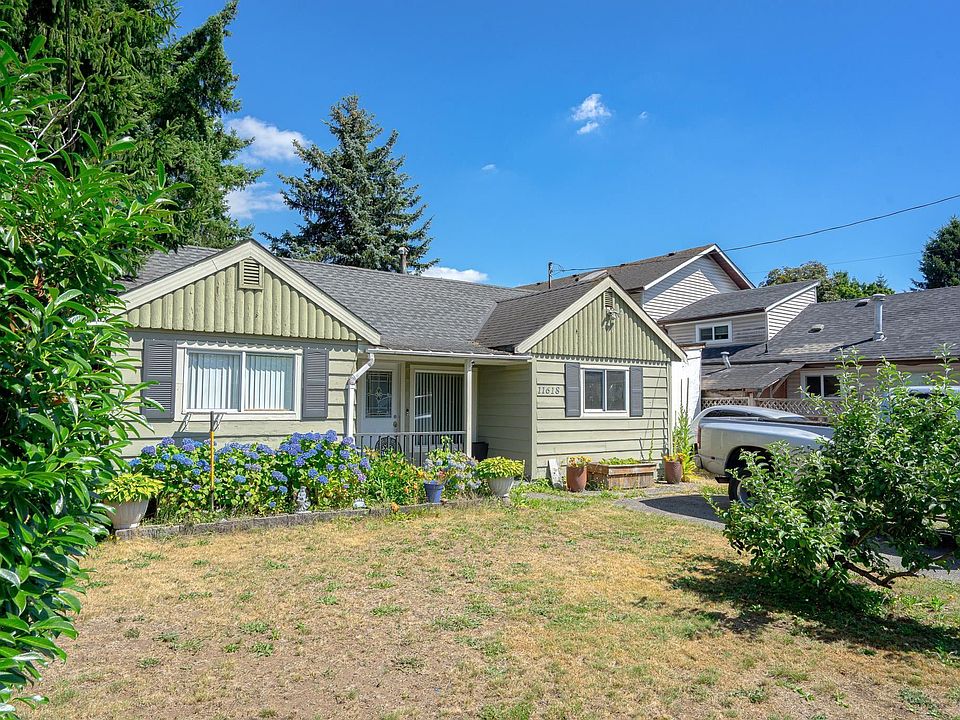 1st image of 11618 203rd St