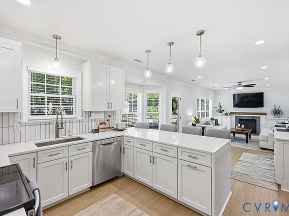 5th image of 11033 Stonefield Ct