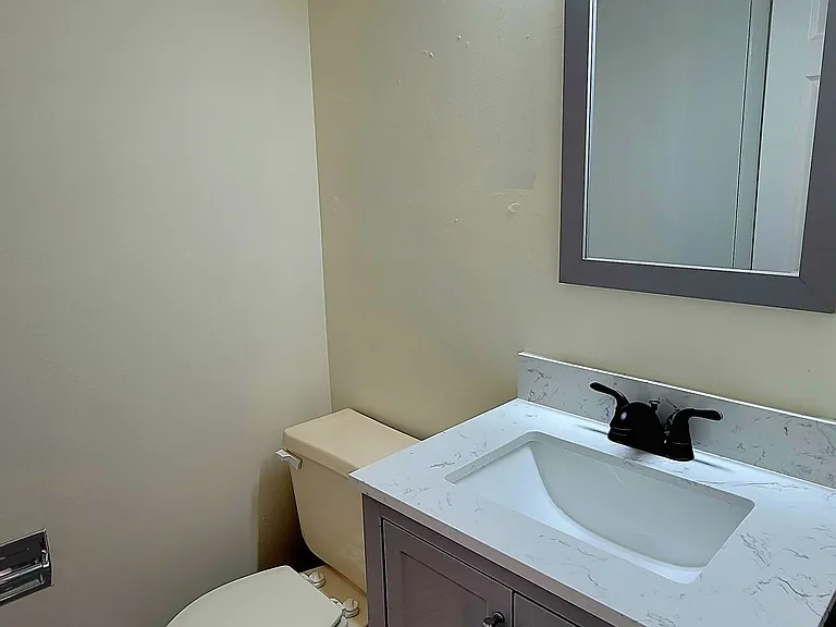 1400 Meridian Ave #12 — Photo 7