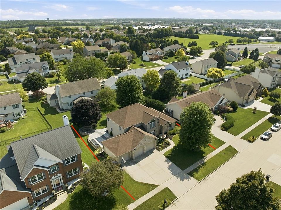 1st image of 19 Brunton Ct