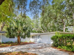 2637 Grasshopper Ln, Orange Park, FL 32073