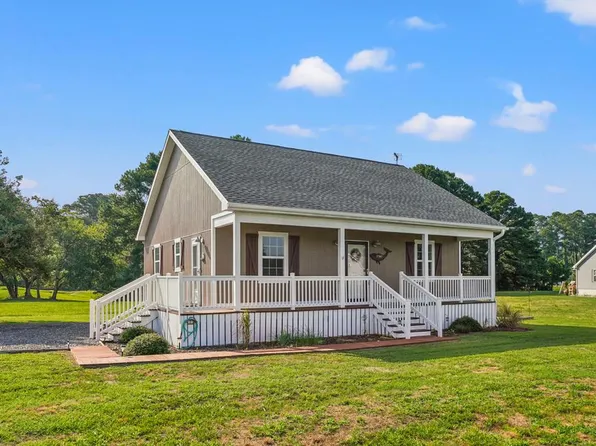 37302 Spar Ct, Greenbackville, VA 23356