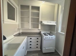 1 Harbor St APT 2, Salem, MA 01970