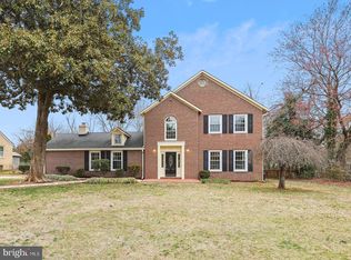 2608 Popkins Ln, Alexandria, VA 22306
