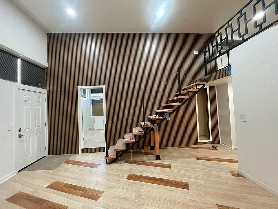 1st image of 2248 10th Ave #2248