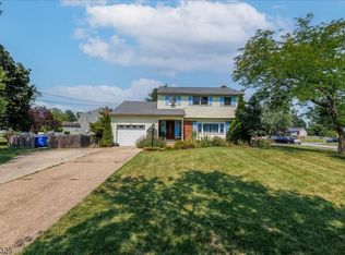 45 Champlain Rd, Marlton, NJ 08053