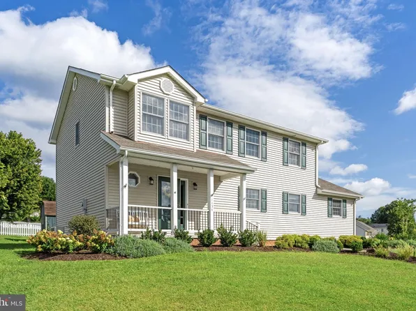 1154 Kesler Rd, Front Royal, VA 22630