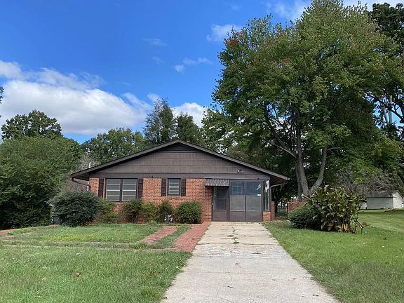 2nd image of 122 Deal Ln
