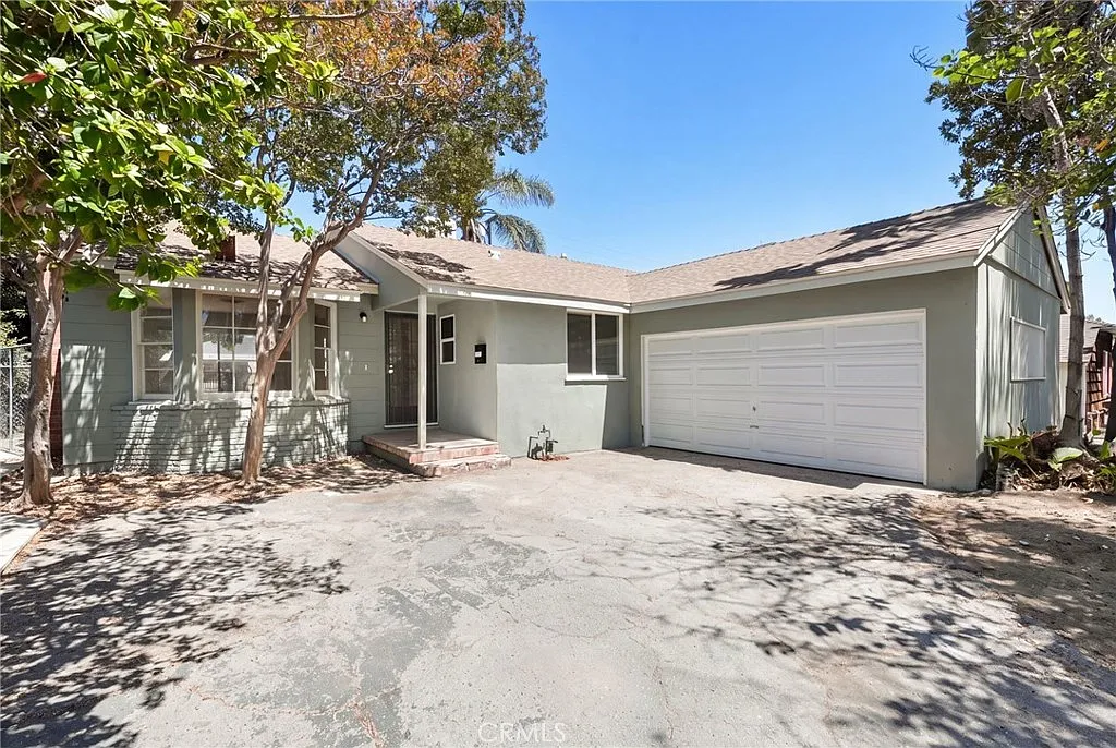 3 bed, 1283 sqft, $3,500 — Photo 1