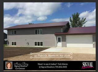 411 Thiel Ct, Berthold, ND 58718