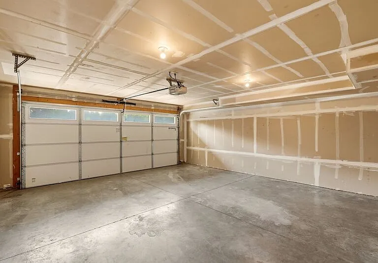 1420 N Michigan Ln #1 — Photo 26