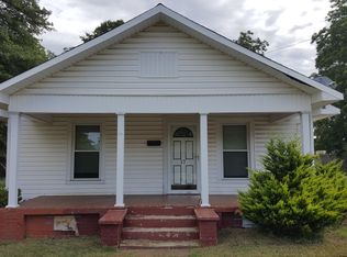 37 Gosnell Ave, Inman, SC 29349