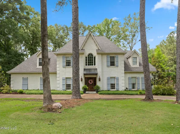 400 W Wycombe, Flowood, MS 39232