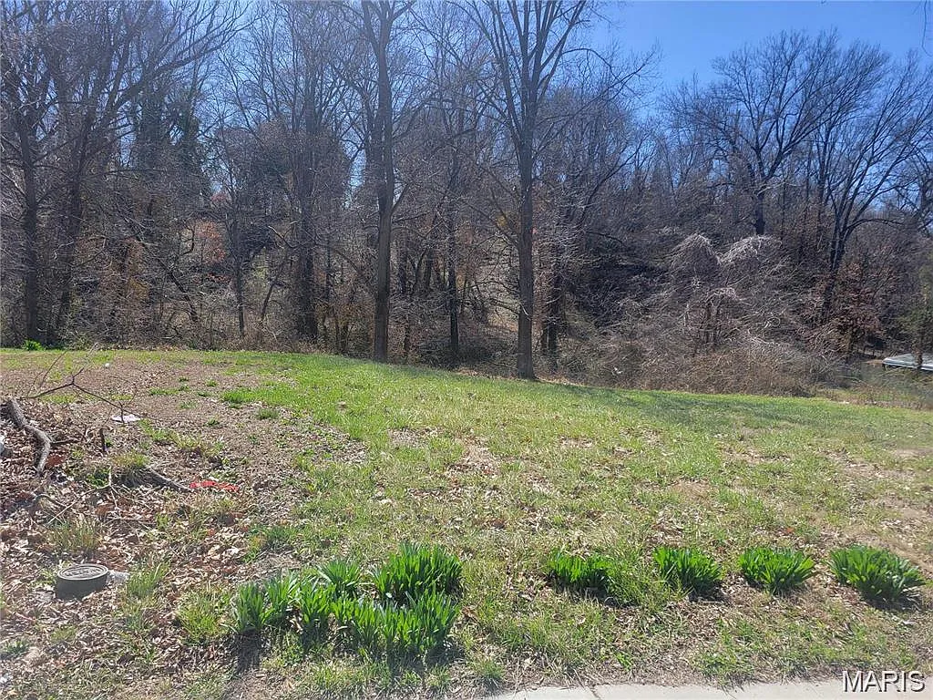 2209 College Ave photo 1