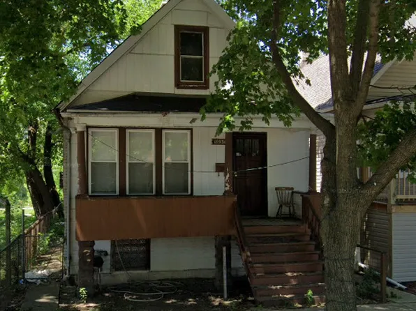 11936 S Calumet Ave, Chicago, IL 60628