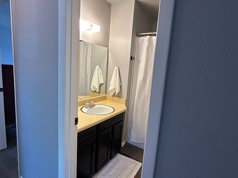 1184 Stanton St — Photo 12