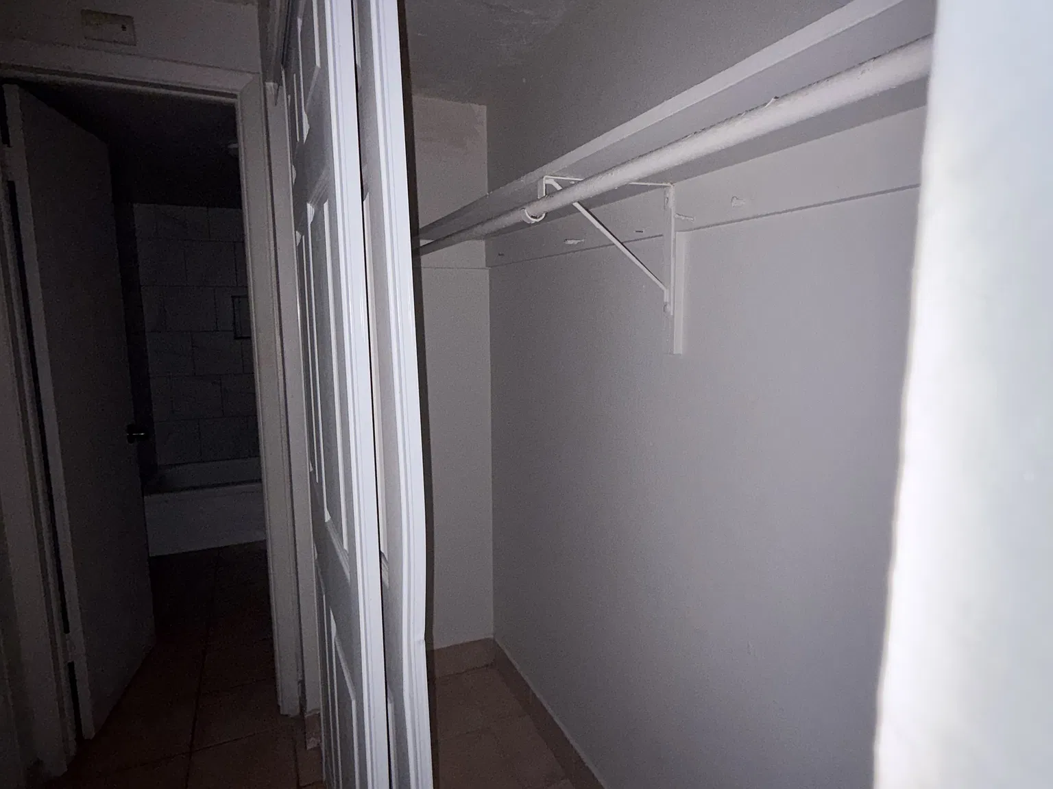 1610 Boston St — Photo 3
