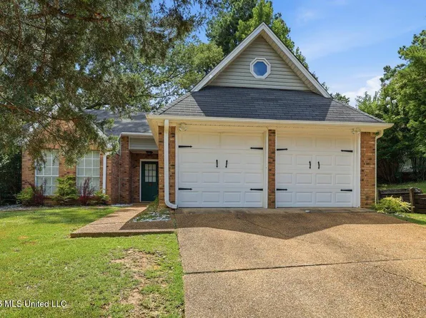 107 Huntington Hill Dr, Clinton, MS 39056