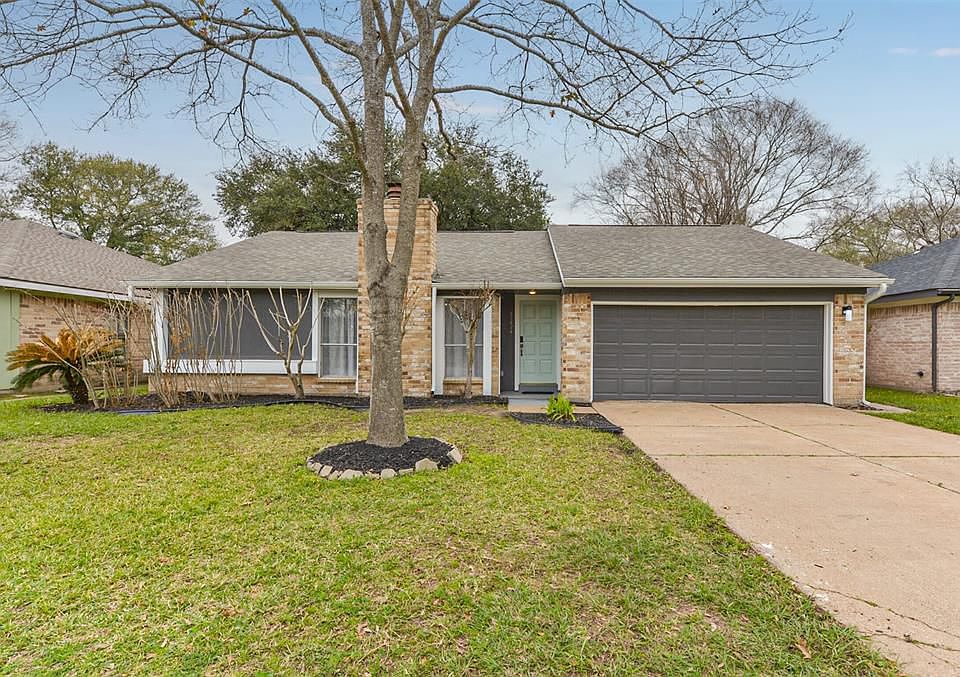 1st image of 21414 Highland Knolls Dr