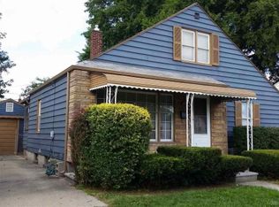 8071 Superior Ave, Center Line, MI 48015