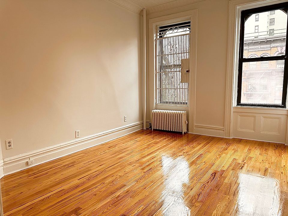 1st image of 483 Amsterdam Ave APT 9