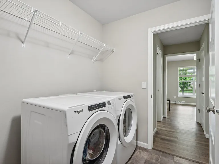 1835 Summerfield Way — Photo 34