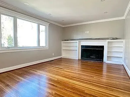 15 Moody St — Photo 10