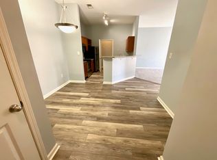 705 Walker Sq APT 3B, Charlottesville, VA 22903